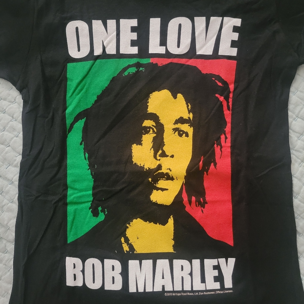 **New** Womens Bob Marley, One Love T-Shirt, Zion Rootswear, NWOT, WM Size S
